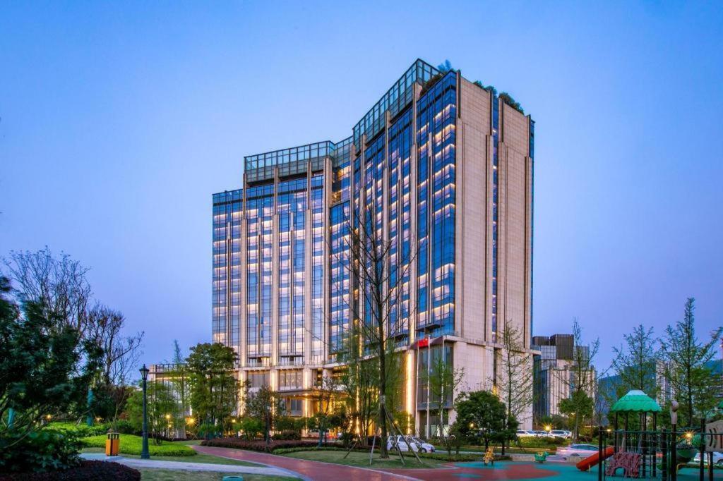 New World Guiyang Hotel Extérieur photo