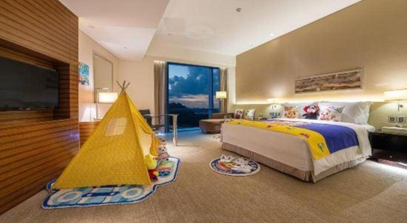 New World Guiyang Hotel Extérieur photo